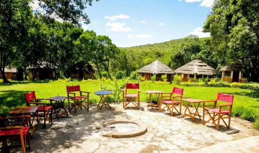 Giraffe Hills Mara Camp – Where Wilderness Meets Comfort